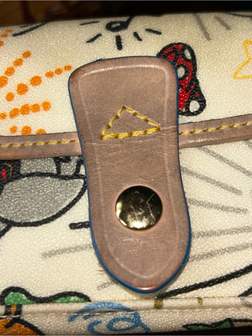 Vintage Dooney & Bourke Rare Disney Sketch flap wristlet with Hangtag -EUC- - Picture 10 of 16